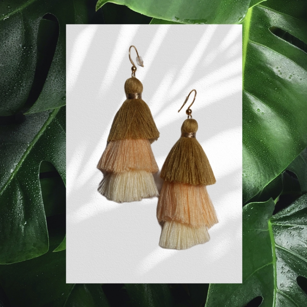 Three-tiered tassel earrings